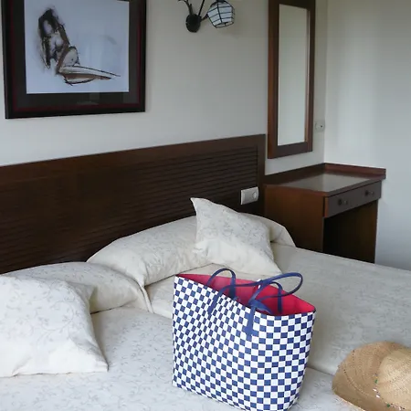 El Panorama Hotell *